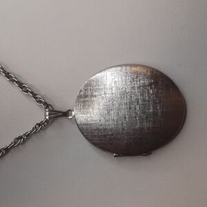 Vintage Silver Tone Textured Oval Locket Necklace 24" Long 1970s